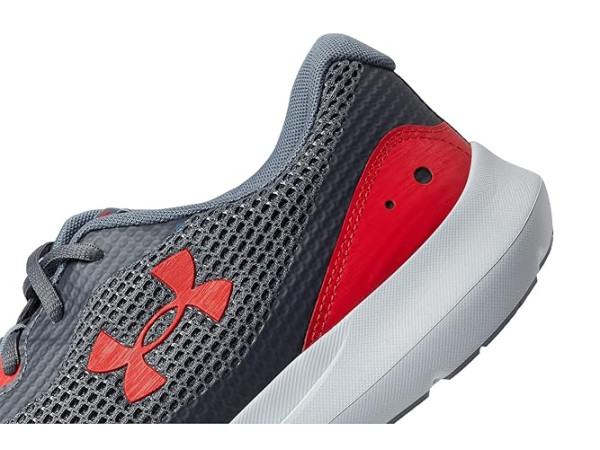 Under Armour Surge 3