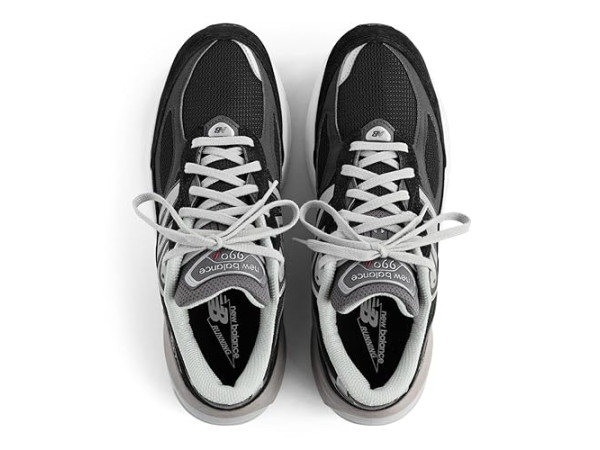 New Balance Classics Made in USA 990v6