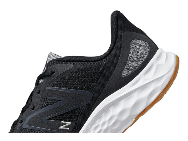 New Balance Fresh Foam Arishi v4 New Balance Fresh Foam Arishi v4