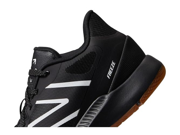 New Balance Freezelx V4 Box Lacrosse Cleats New Balance Freezelx V4 Box Lacrosse Cleats