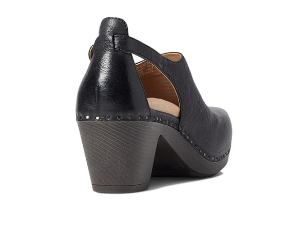 Dansko Sassy