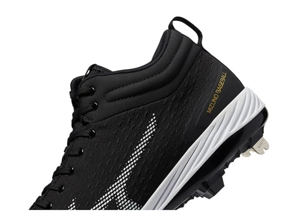 Mizuno Dominant 4 Mid Baseball Cleats Mizuno Dominant 4 Mid Baseball Cleats