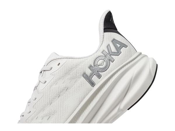 Hoka Clifton 9