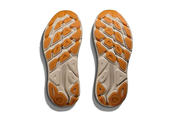 Hoka Clifton 9