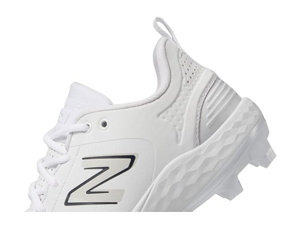 New Balance Fresh Foam Velo v3 Molded Softball Cleats New Balance Fresh Foam Velo v3 Molded Softball Cleats