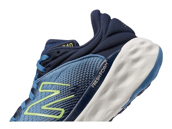 New Balance Fresh Foam 840v1