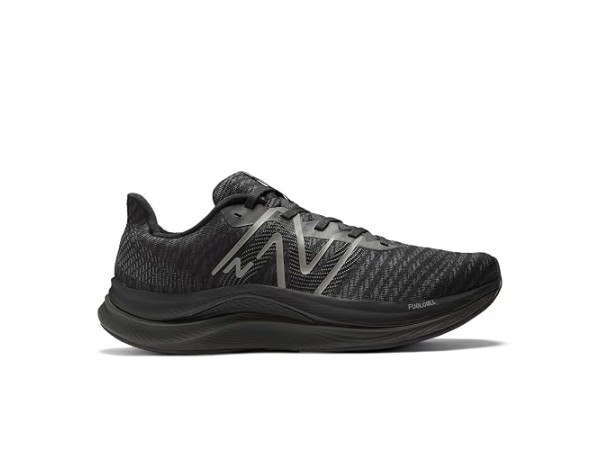 New Balance FuelCell Propel v4 New Balance FuelCell Propel v4