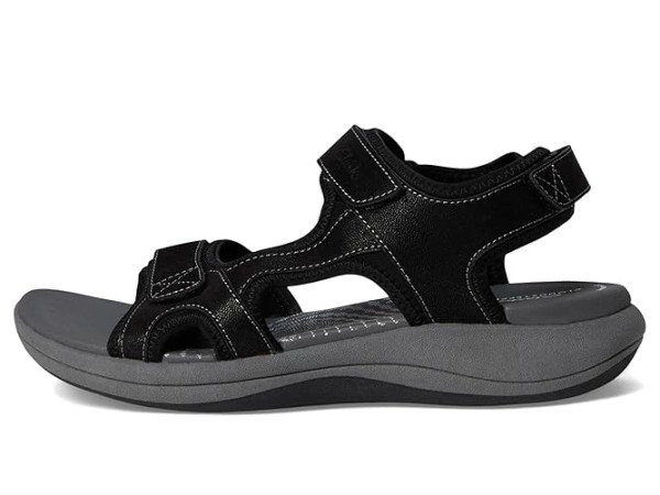 Clarks Mira Bay