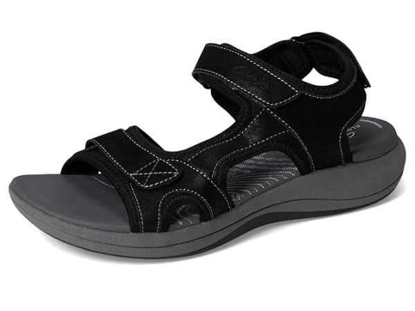 Clarks Mira Bay