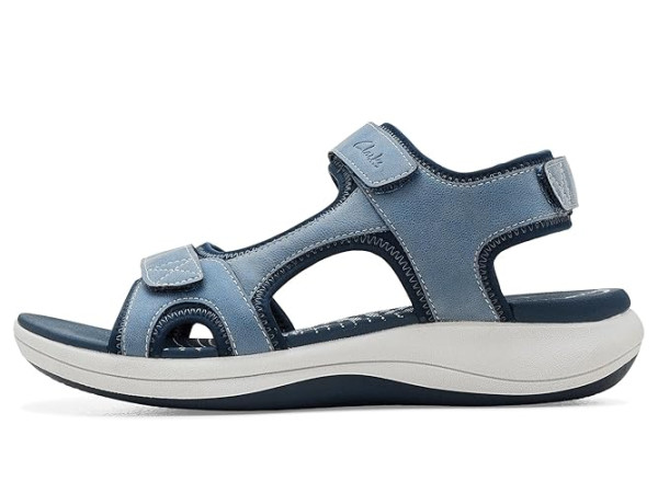 Clarks Mira Bay