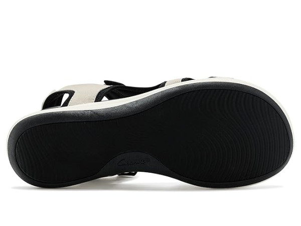 Clarks Mira Bay