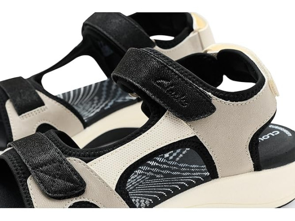 Clarks Mira Bay