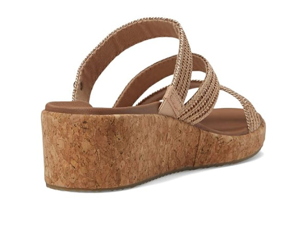 SKECHERS Arch Fit Beverlee - Always Classy