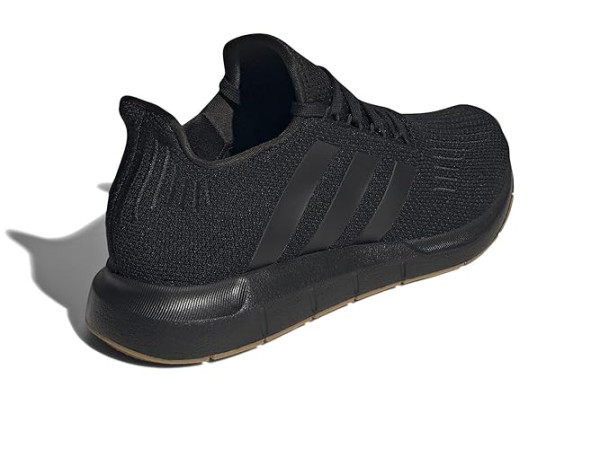 adidas Swift Run 1.0 adidas Swift Run 1.0