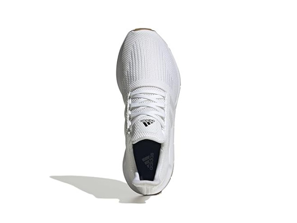 adidas Swift Run 1.0 adidas Swift Run 1.0