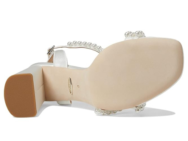 Badgley Mischka Feisty Badgley Mischka Feisty