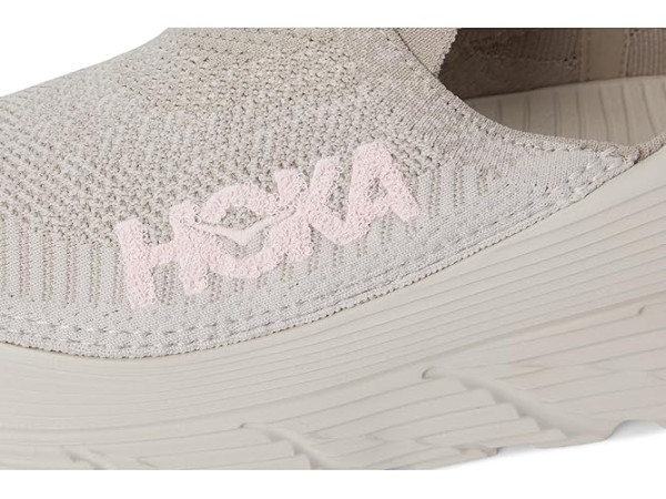 Hoka Restore TC