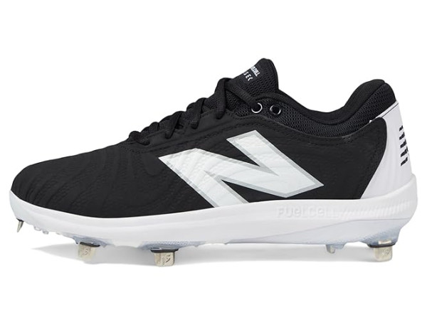 New Balance FuelCell FUSE v4 Metal Softball Cleats