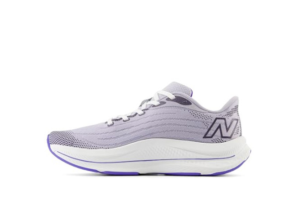 New Balance FuelCell Walker Elite