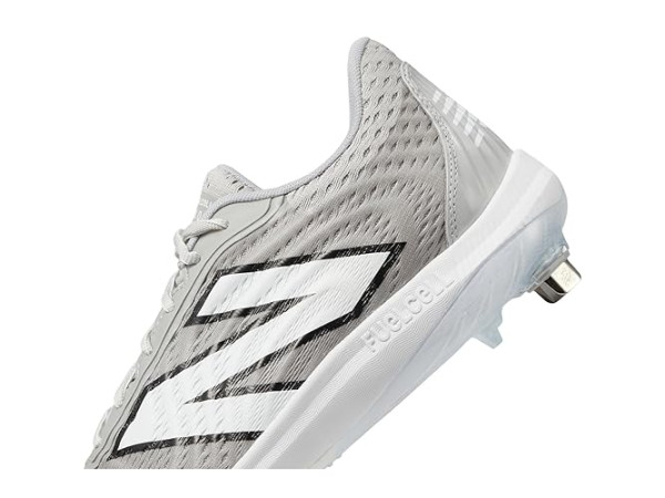 New Balance FuelCell 4040 v7 Metal Baseball Cleats