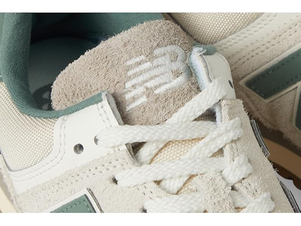 New Balance Classics 574