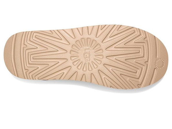 UGG Neumel Crafted Regenerate