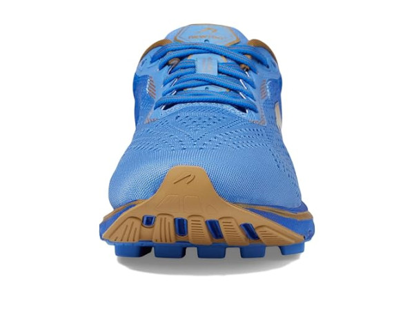 Newton Running Motion 12