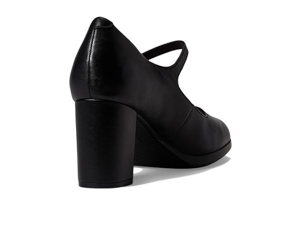 Clarks Bayla Nora