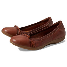 Clarks Meadow Rae