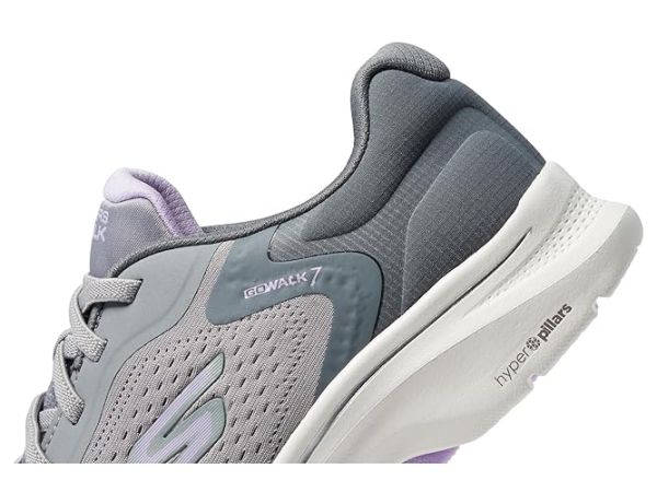 SKECHERS Performance Go Walk 7 - Cosmic Waves SKECHERS Performance Go Walk 7 - Cosmic Waves