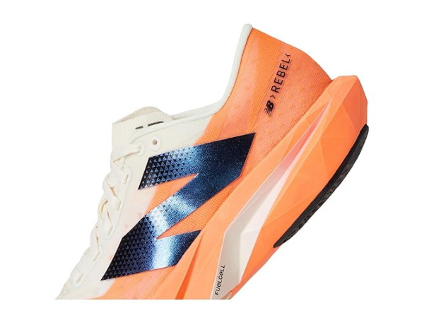 New Balance FuelCell Rebel v4 New Balance FuelCell Rebel v4