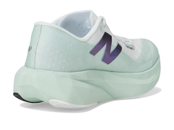 New Balance FuelCell Rebel v4 New Balance FuelCell Rebel v4