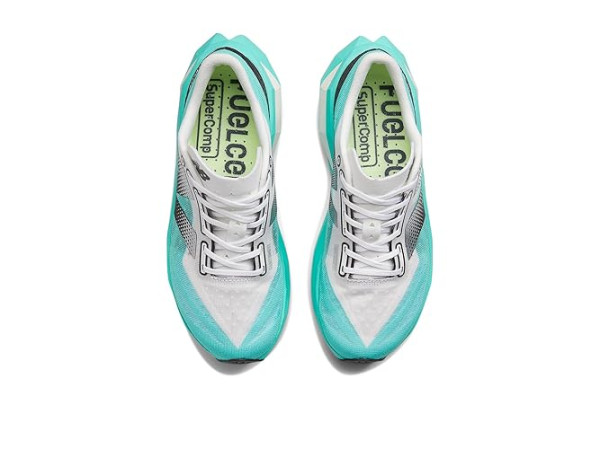 New Balance FuelCell SuperComp Elite v4 New Balance FuelCell SuperComp Elite v4
