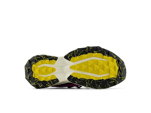 New Balance Tektrel