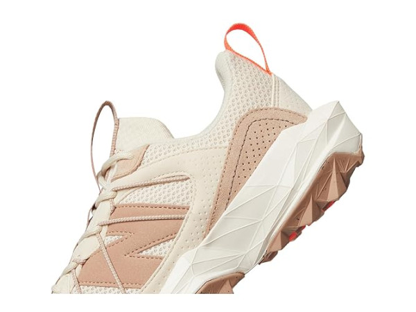 New Balance Tektrel
