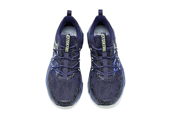 New Balance Tektrel