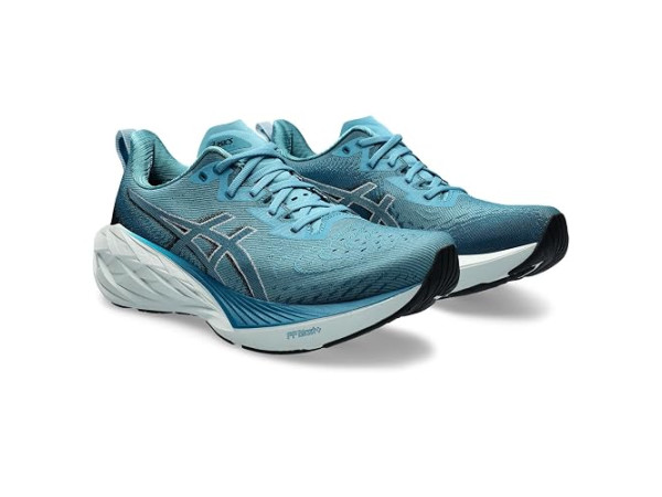 ASICS Men's Novablast 4