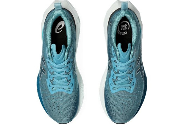 ASICS Men's Novablast 4