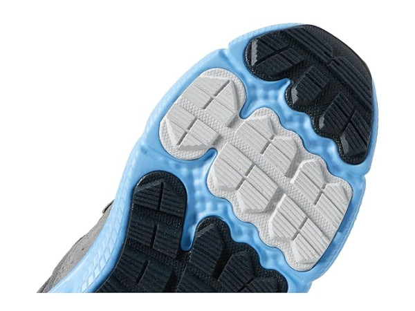 Under Armour Charged Verssert 2