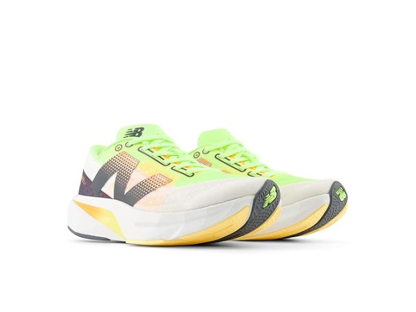 New Balance FuelCell Rebel v4