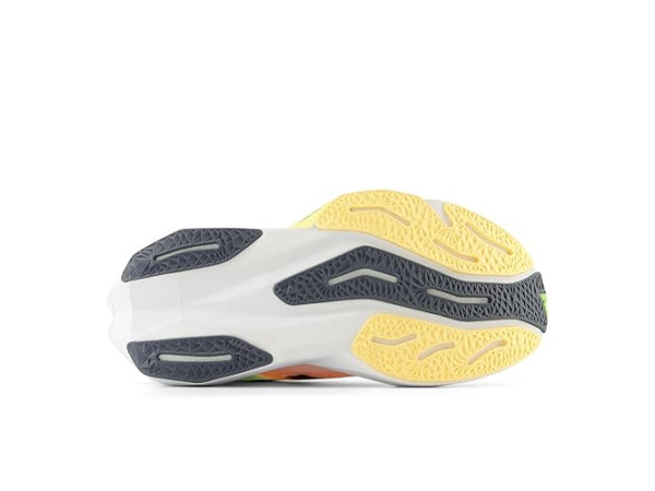New Balance FuelCell Rebel v4 New Balance FuelCell Rebel v4