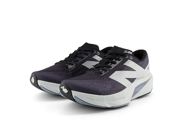 New Balance FuelCell Rebel v4