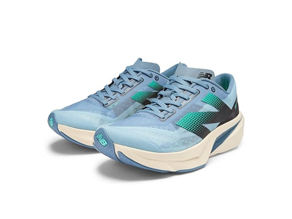 New Balance FuelCell Rebel v4