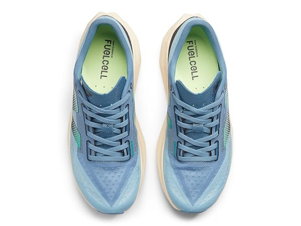 New Balance FuelCell Rebel v4 New Balance FuelCell Rebel v4