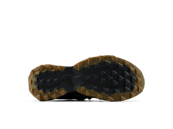 New Balance Tektrel