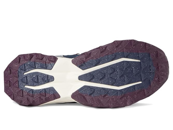 New Balance Tektrel
