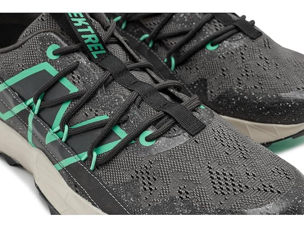 New Balance Tektrel