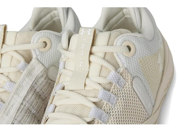 Under Armour TriBase Reign 6
