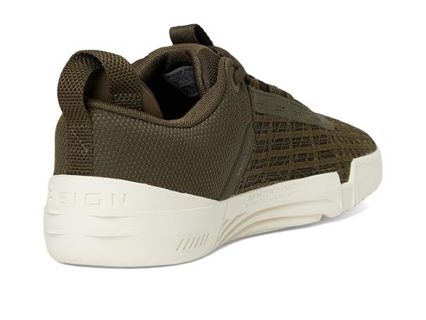 Under Armour TriBase Reign 6
