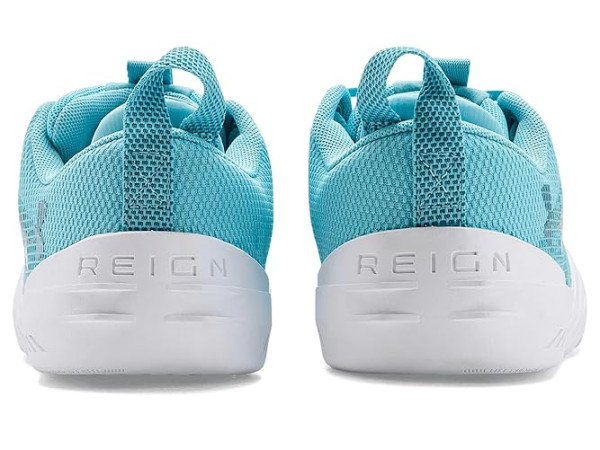 Under Armour TriBase Reign 6